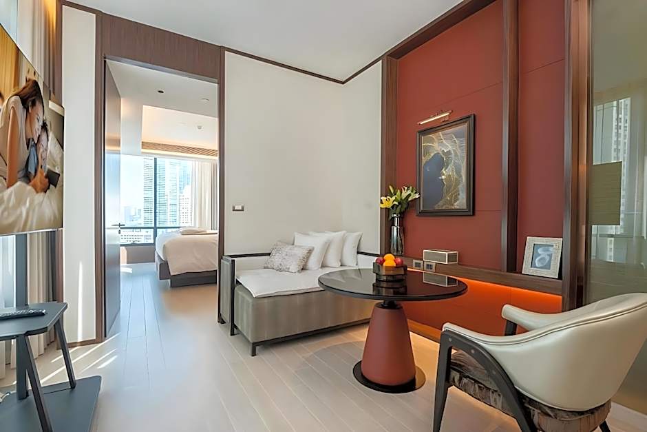 SILQ Hotel & Residence