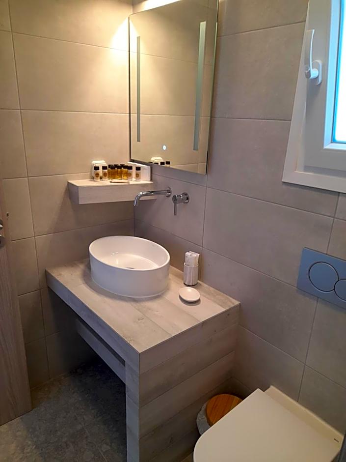 Sand rooms Antiparos