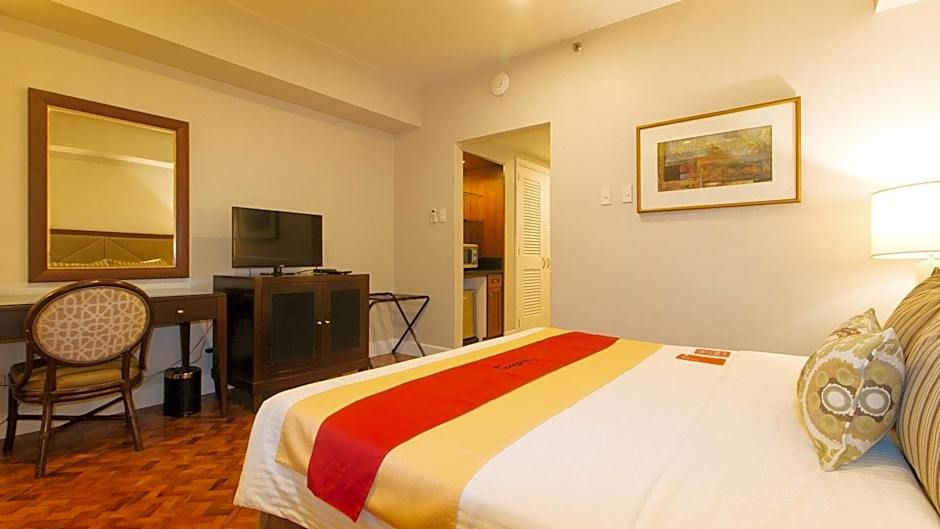 RedDoorz Premium @ The Residences Olympia Makati – Makati, NY