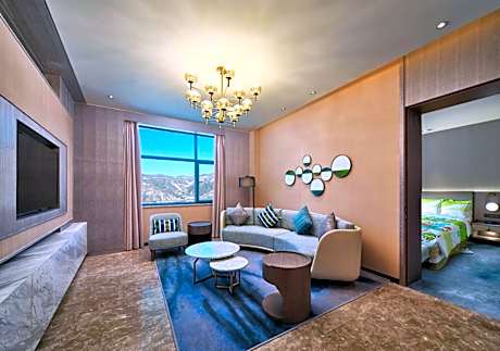 Family Suite - Non-Smoking