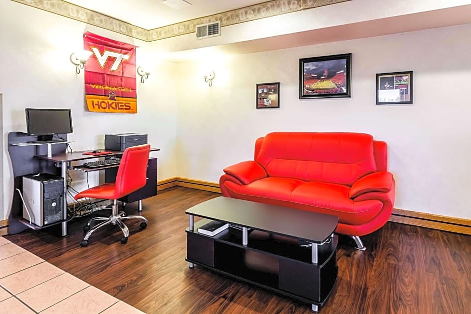 Econo Lodge Christiansburg-Blacksburg I-81