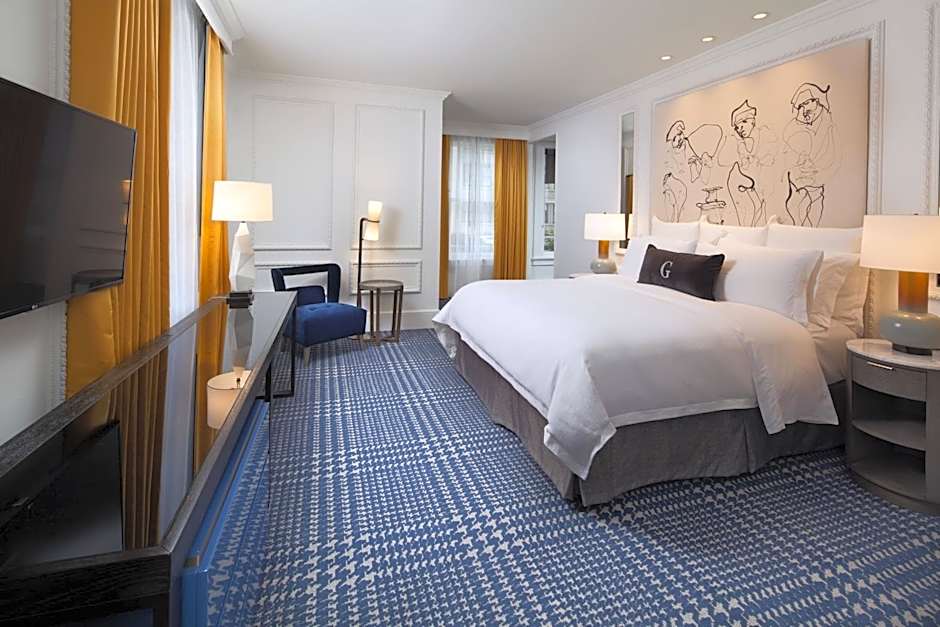 Photo 1 of 4 of Deluxe Grand 1 King Bed Guestroom