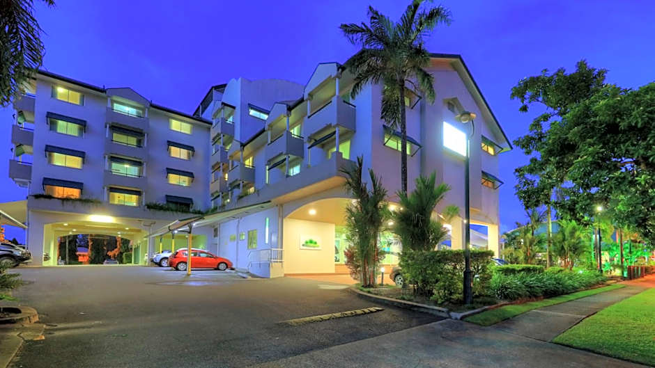 Cairns Sheridan Hotel