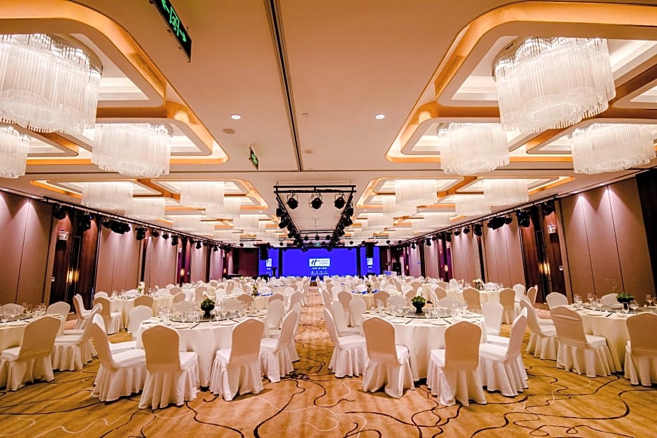 Holiday Inn Express Yinchuan Downtown By IHG