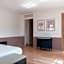 Mercure Maintenon
