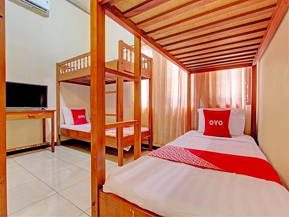 Hotel O Mtc Bunk Bed