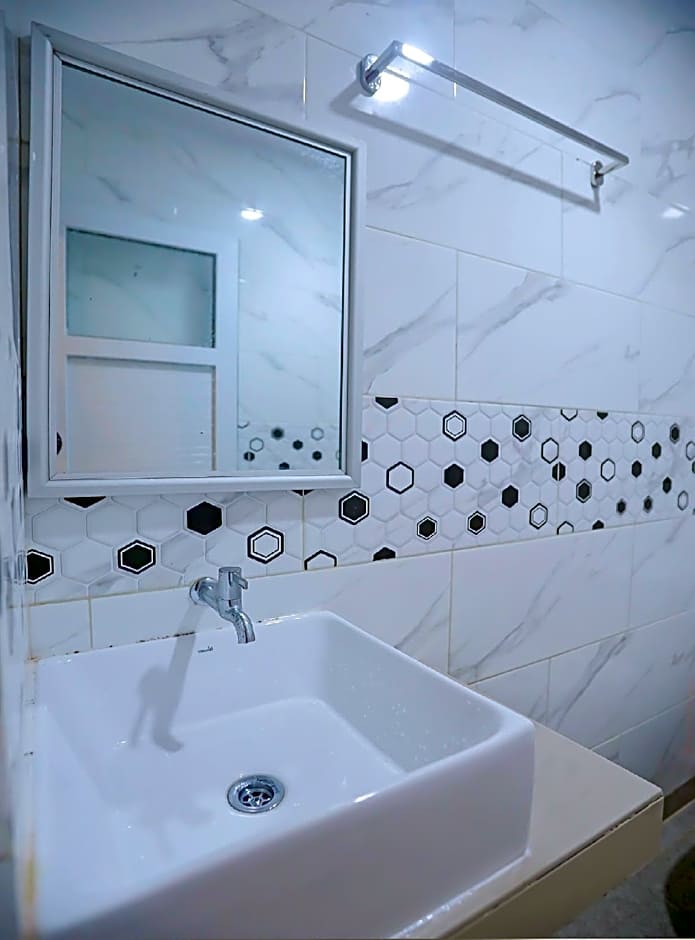 Capital O 92096 Kuala Ulee Lheue Residence Syariah