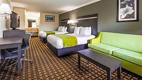 Executive Queen Room with Two Queen Beds - Non-Smoking