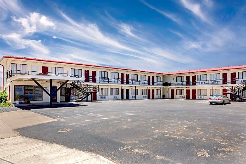 Knights Inn Big Spring