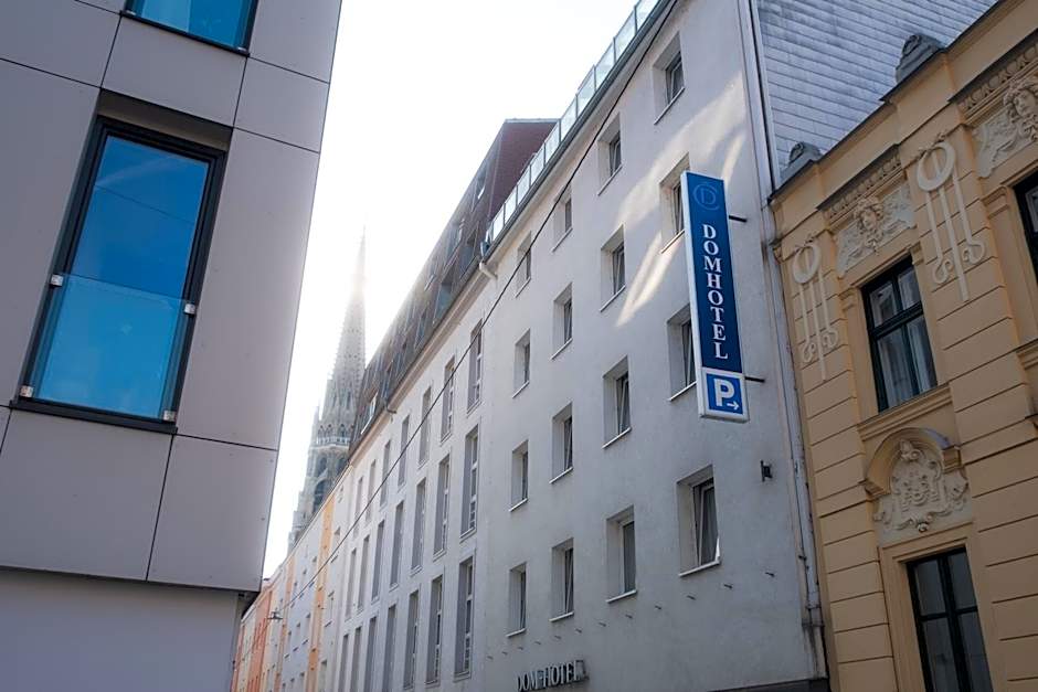 Dom-Hotel