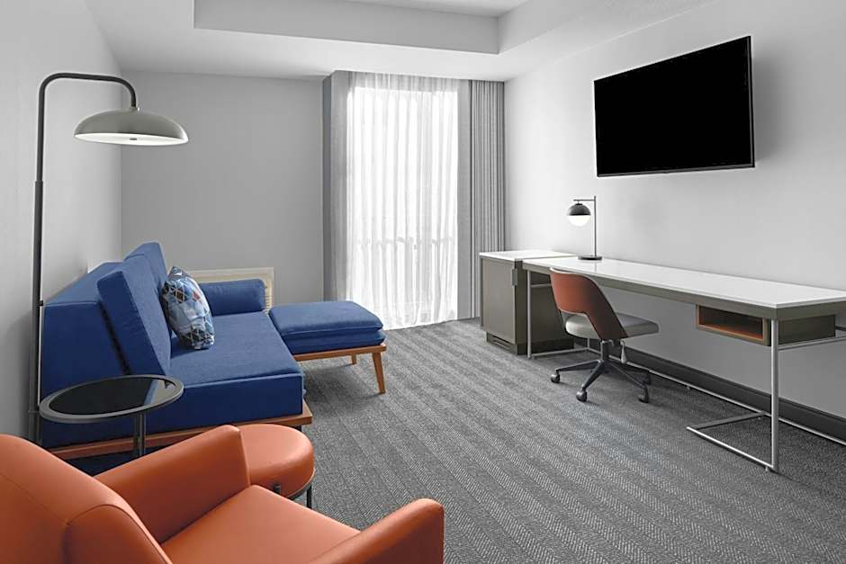 Courtyard by Marriott San Jose Airport