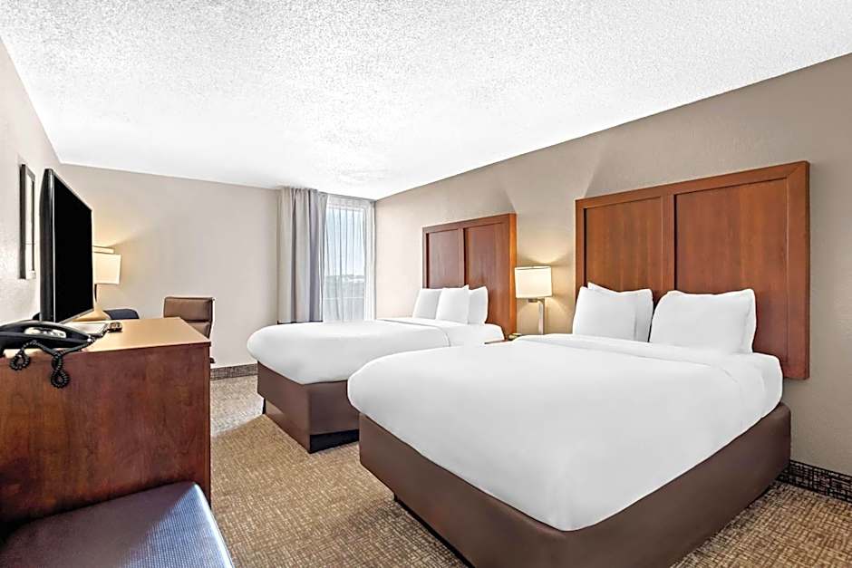 Comfort Inn University