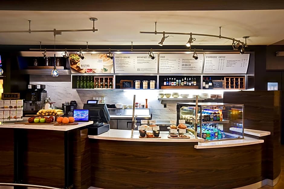 Courtyard by Marriott Cape Cod Hyannis