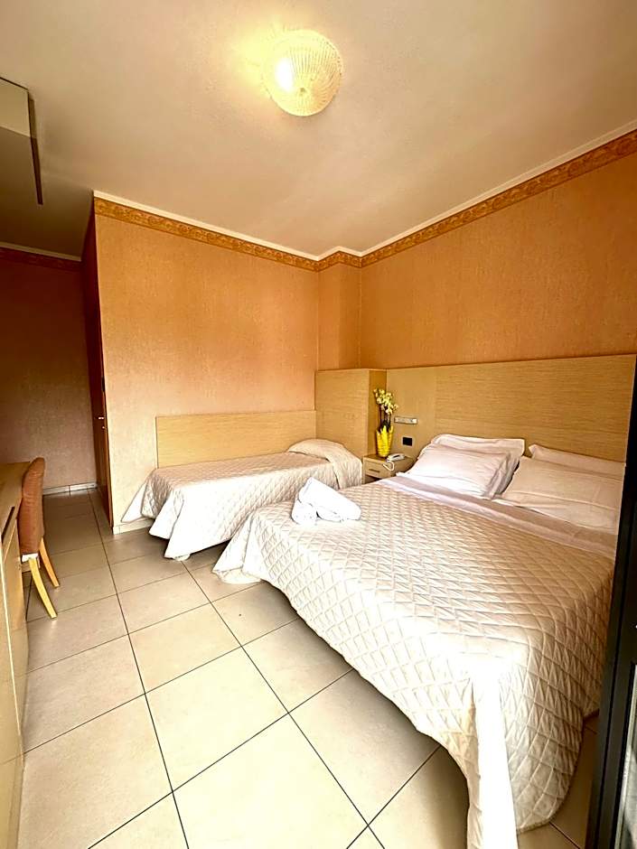 Hotel Metropole