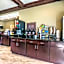 Cobblestone Hotel & Suites - Victor