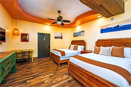Deluxe Queen Room
