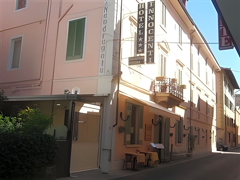 Hotel Innocenti