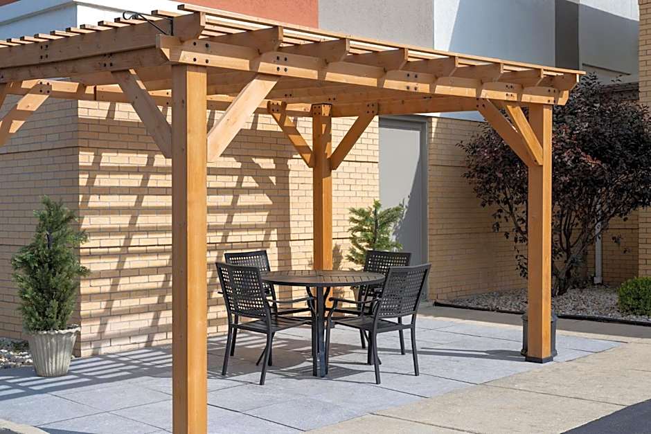 Holiday Inn Express Toledo North By IHG