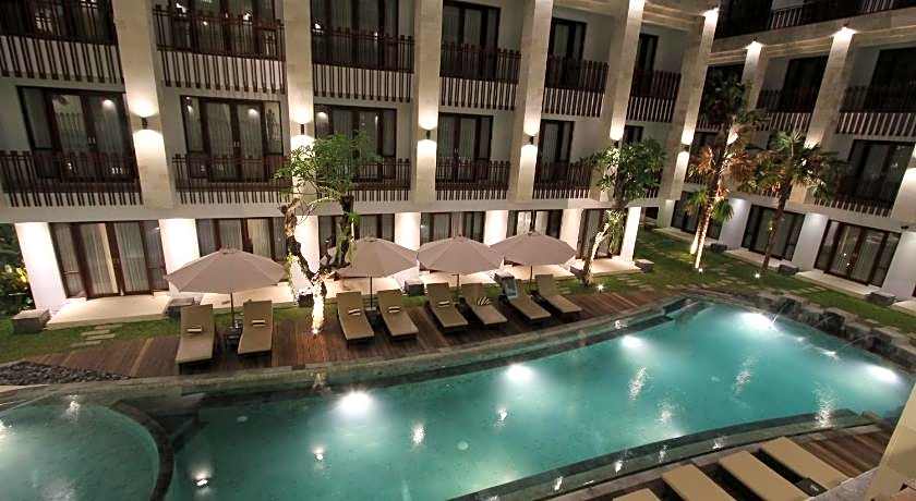 Grand La Walon Hotel