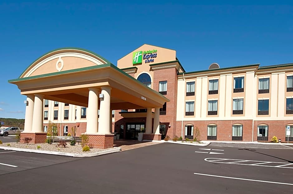 Holiday Inn Express Hotel & Suites Clearfield By IHG