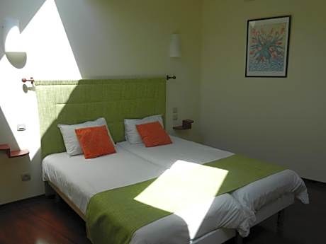 Comfort Twin Room