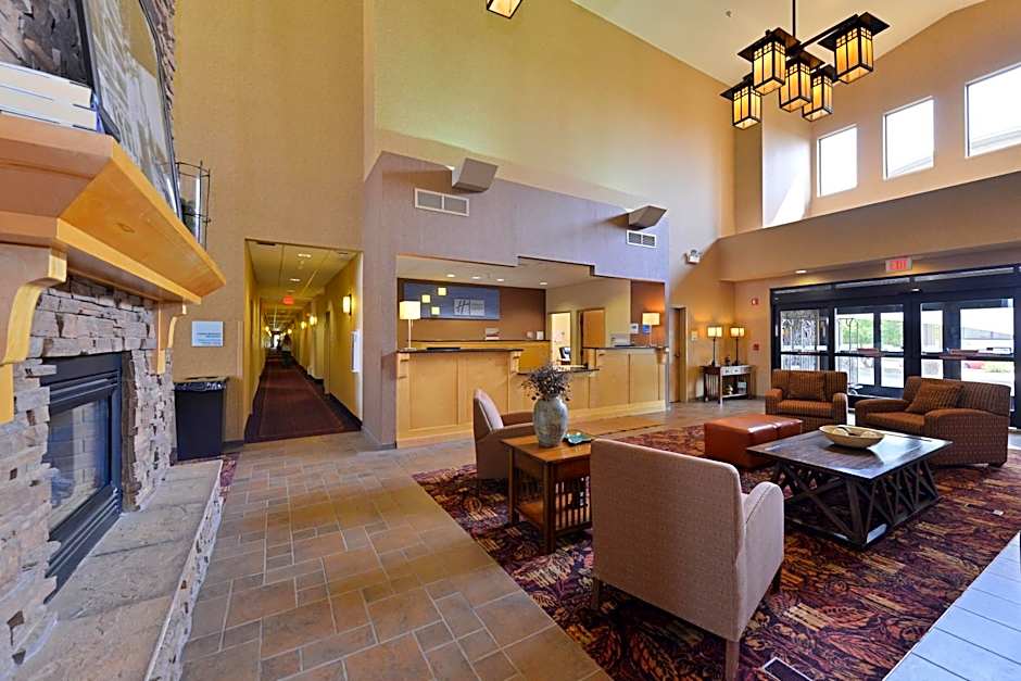 Holiday Inn Express Hotel & Suites Gillette By IHG