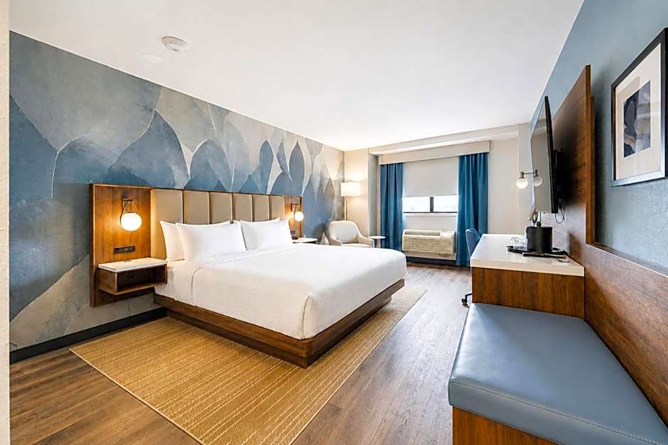 Capital Plaza Hotel