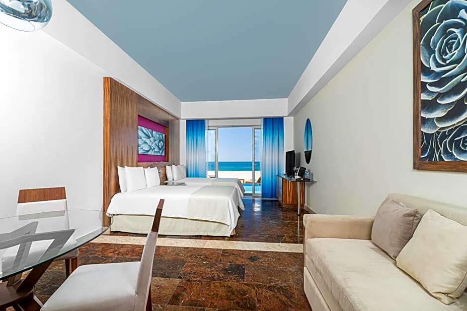 Altitude by Krystal Grand Los Cabos - All Inclusive