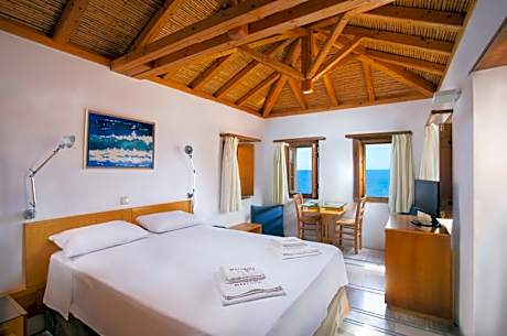 Superior Family Room