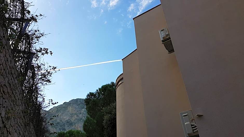 Addaura Village e Congressi