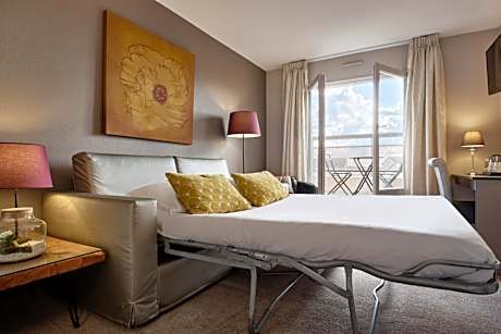 Suite (2 Adults)