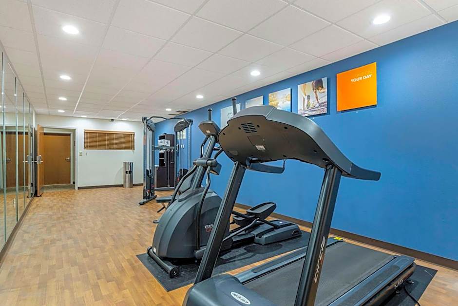 Comfort Suites Macon Northwest