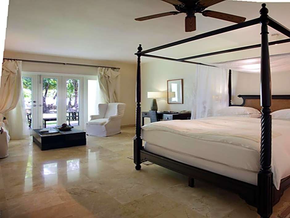 Casa Colonial Beach & Spa