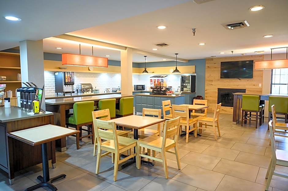 Country Inn & Suites by Radisson, Greenfield, IN