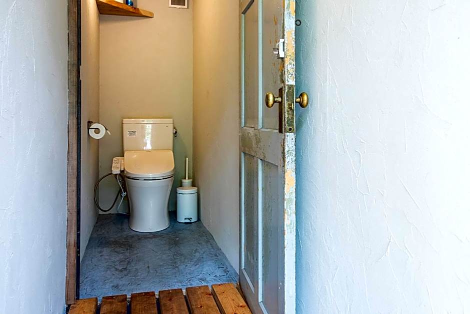 LOOF Tiny House Camp