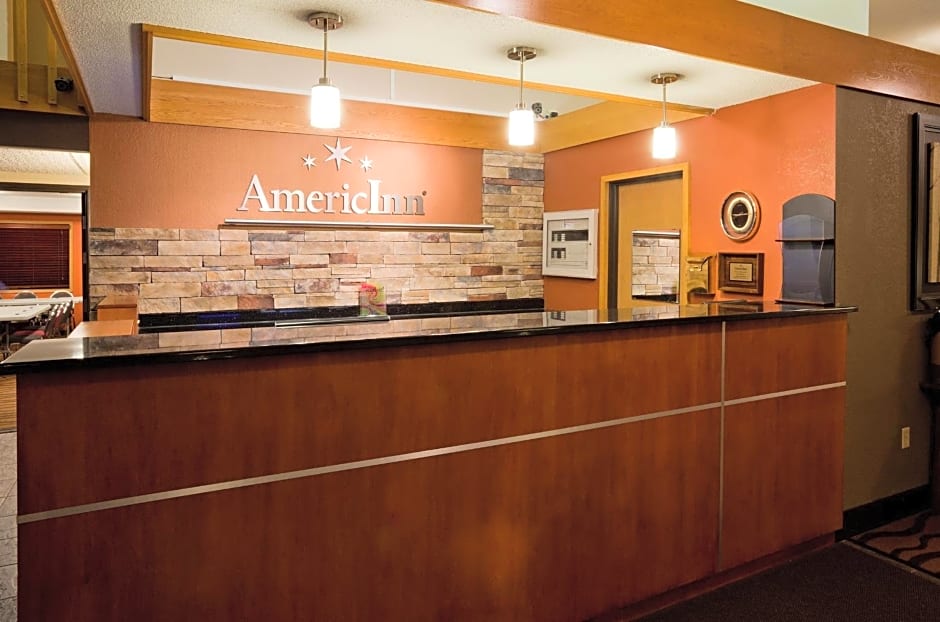 AmericInn by Wyndham Albert Lea