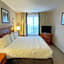 Smart Suites, Ascend Hotel Collection