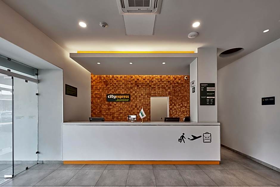 City Express Junior by Marriott Ciudad Del Carmen Aeropuerto