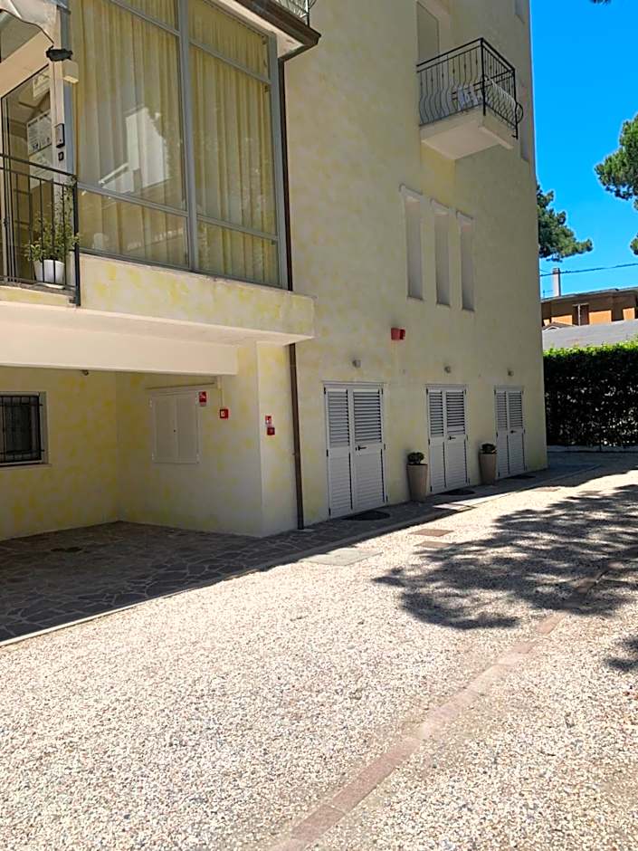 Hotel Augustus