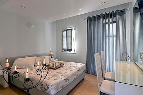 Deluxe Double Room with Spa Bath and Sea View