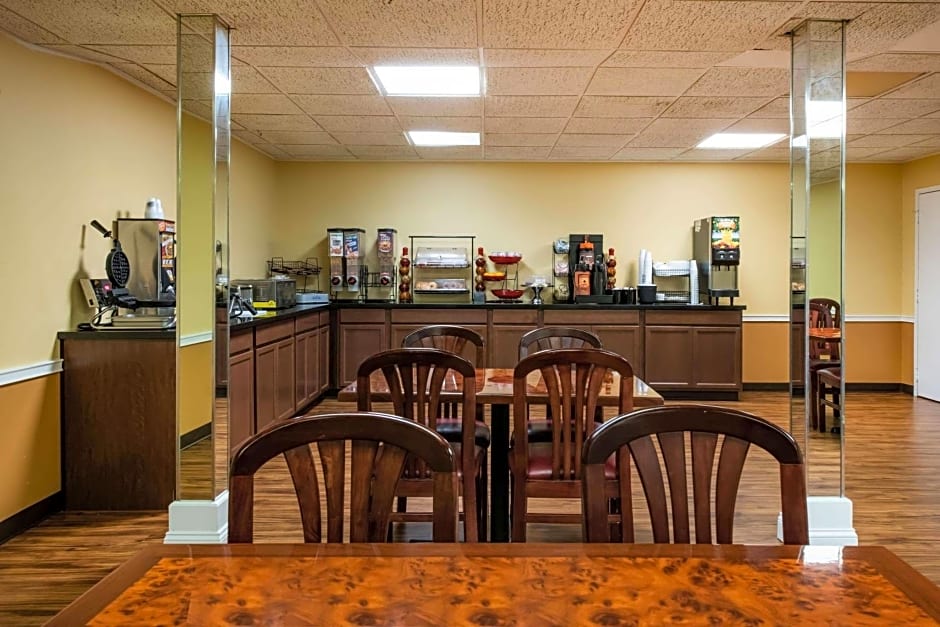 Ramada by Wyndham Groton/Mystic