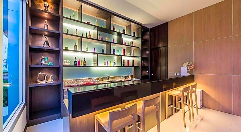 42C The Chic Hotel