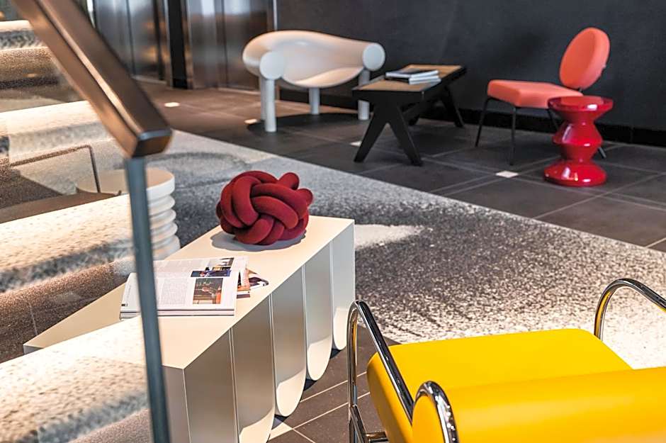 Tribe Amsterdam City