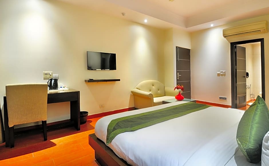 Hotel Aura @ Airport