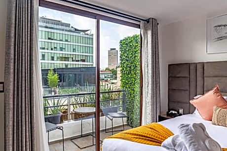 Two-Bedroom Deluxe Apartment