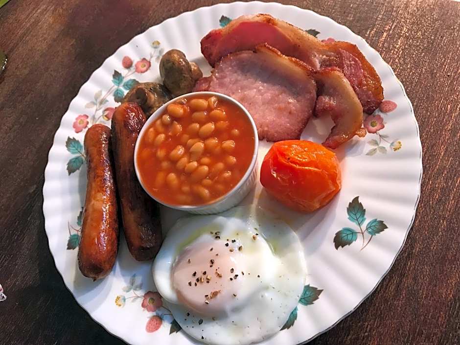 Grimscote Manor Hotel