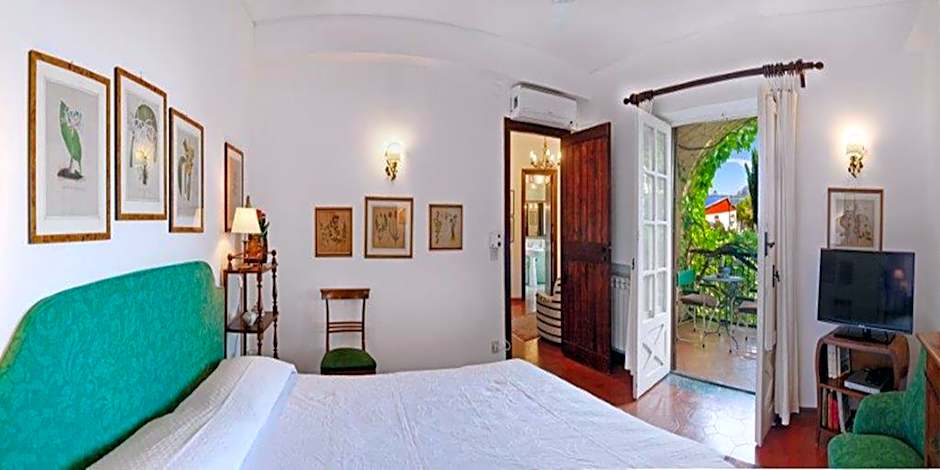 Photo 1 of 7 of Suite, Balcony