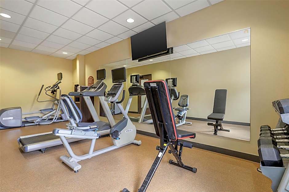 Best Western Plus Cimarron Hotel & Suites