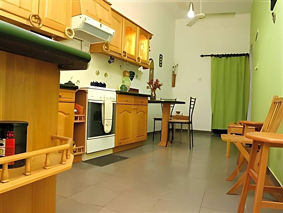 Breeze of Paradise Hotel