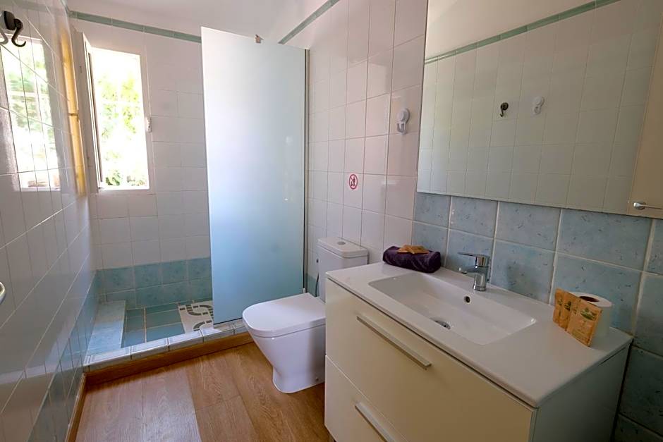 Bungalows Side Shore